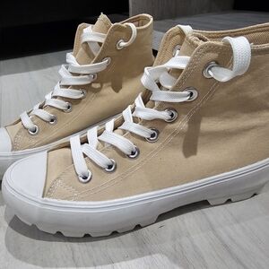 Sincerely Jules Tan High-Top Womens Sneakers Size 7.5